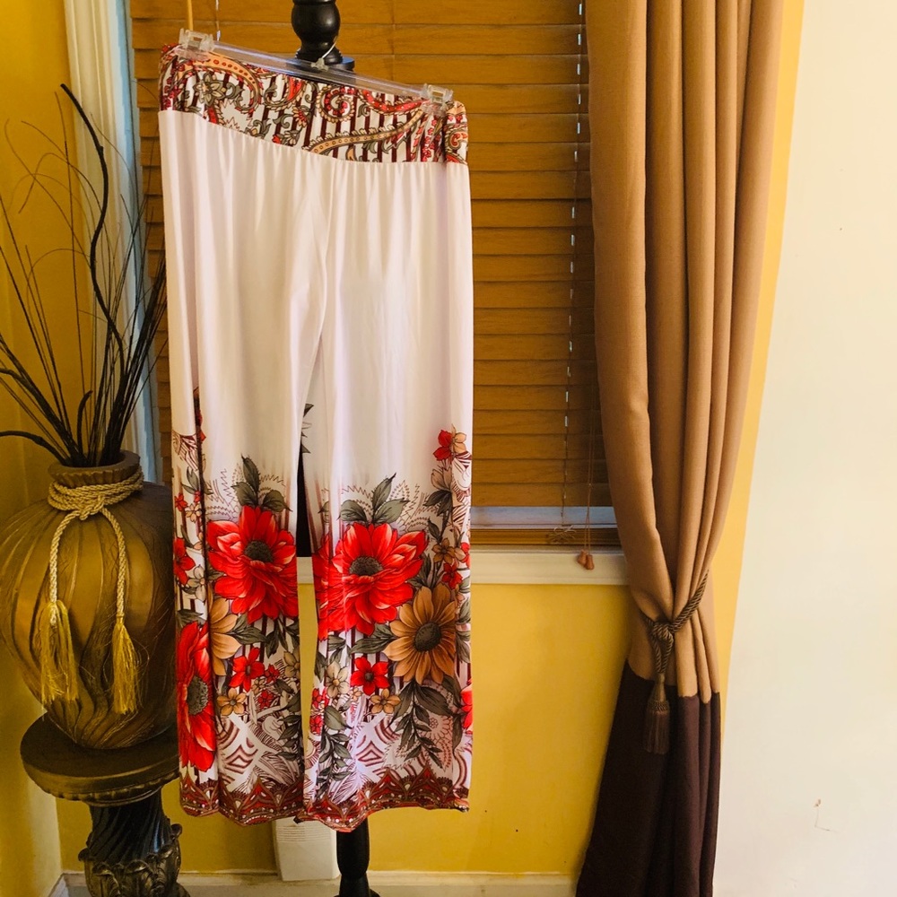White / multi Color palazzo pants XXL